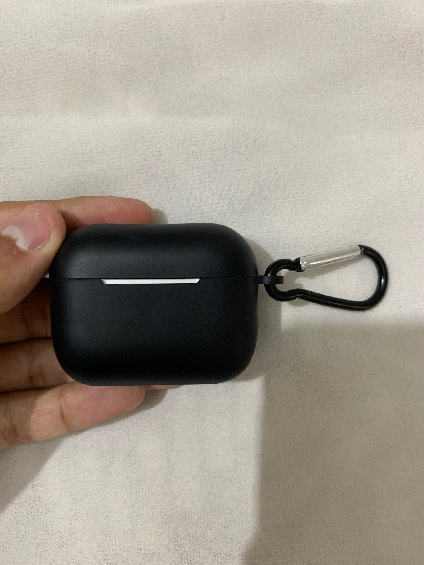 Super Bass EarBuds  With Excellent Noise Cancellation With Cover