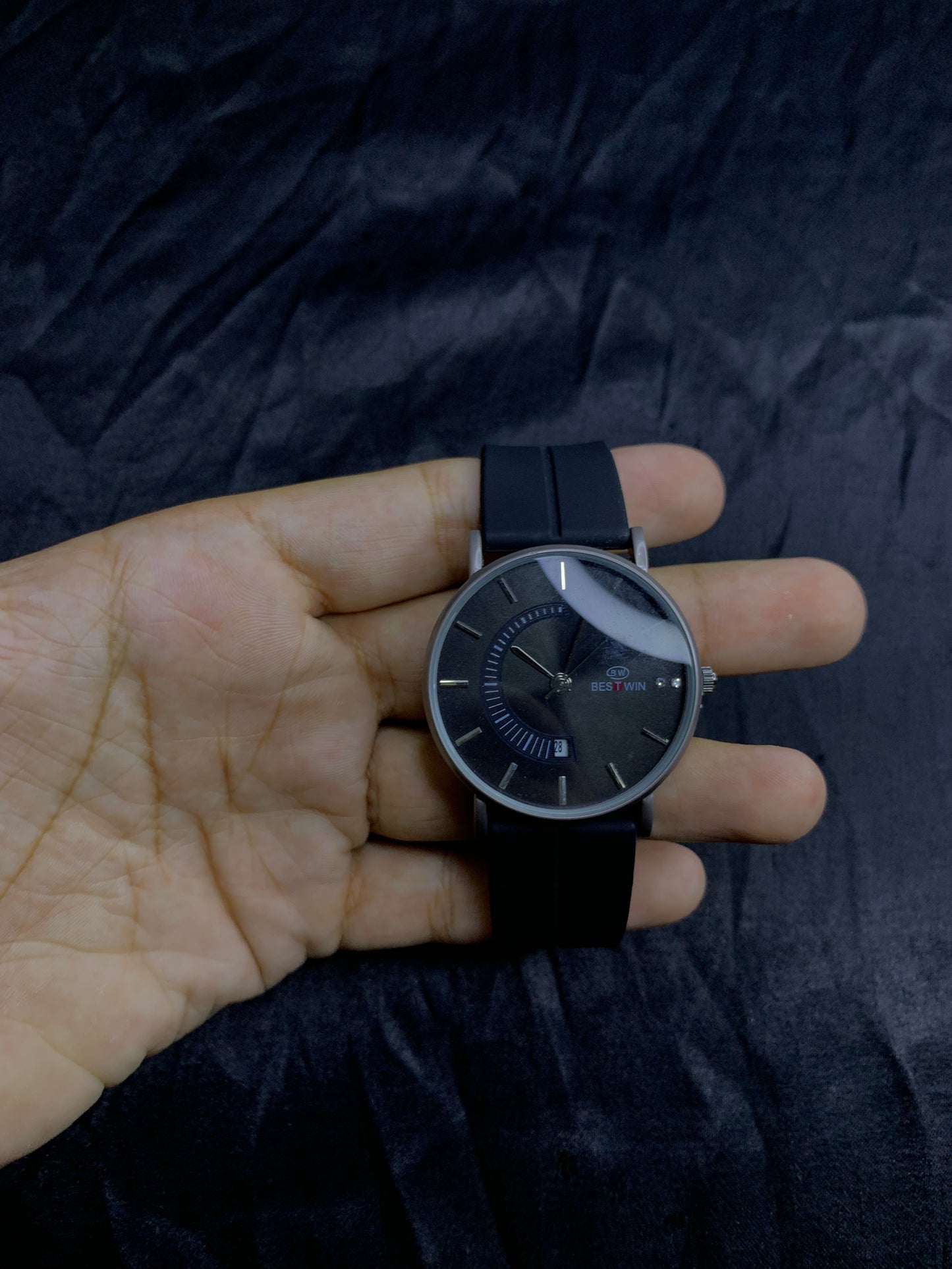 Silicon Strap Graceful Watch For Men