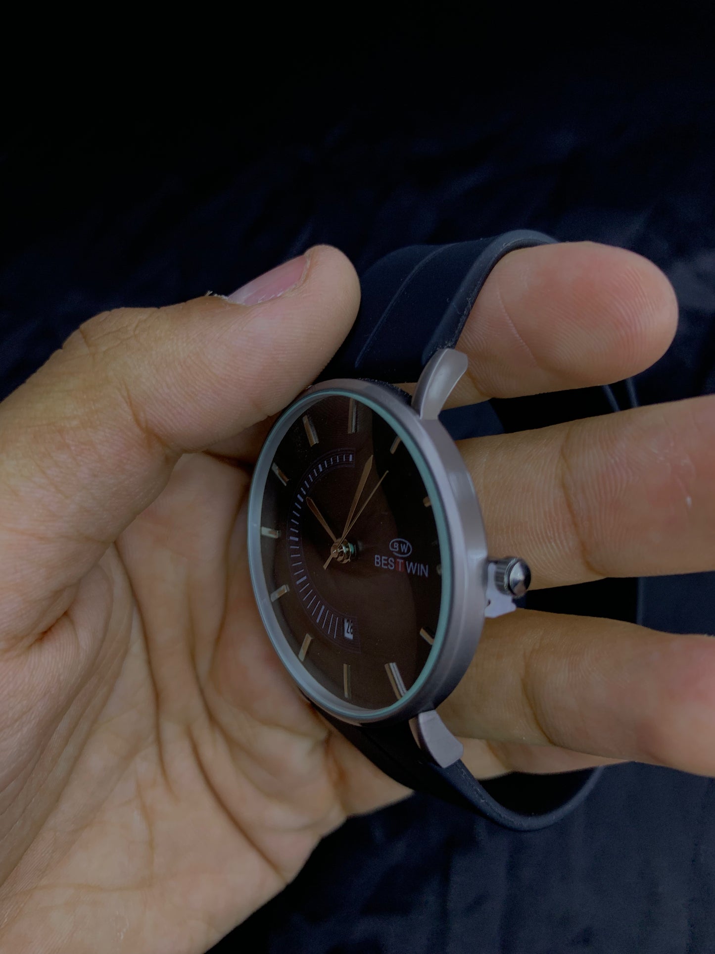 Silicon Strap Graceful Watch For Men