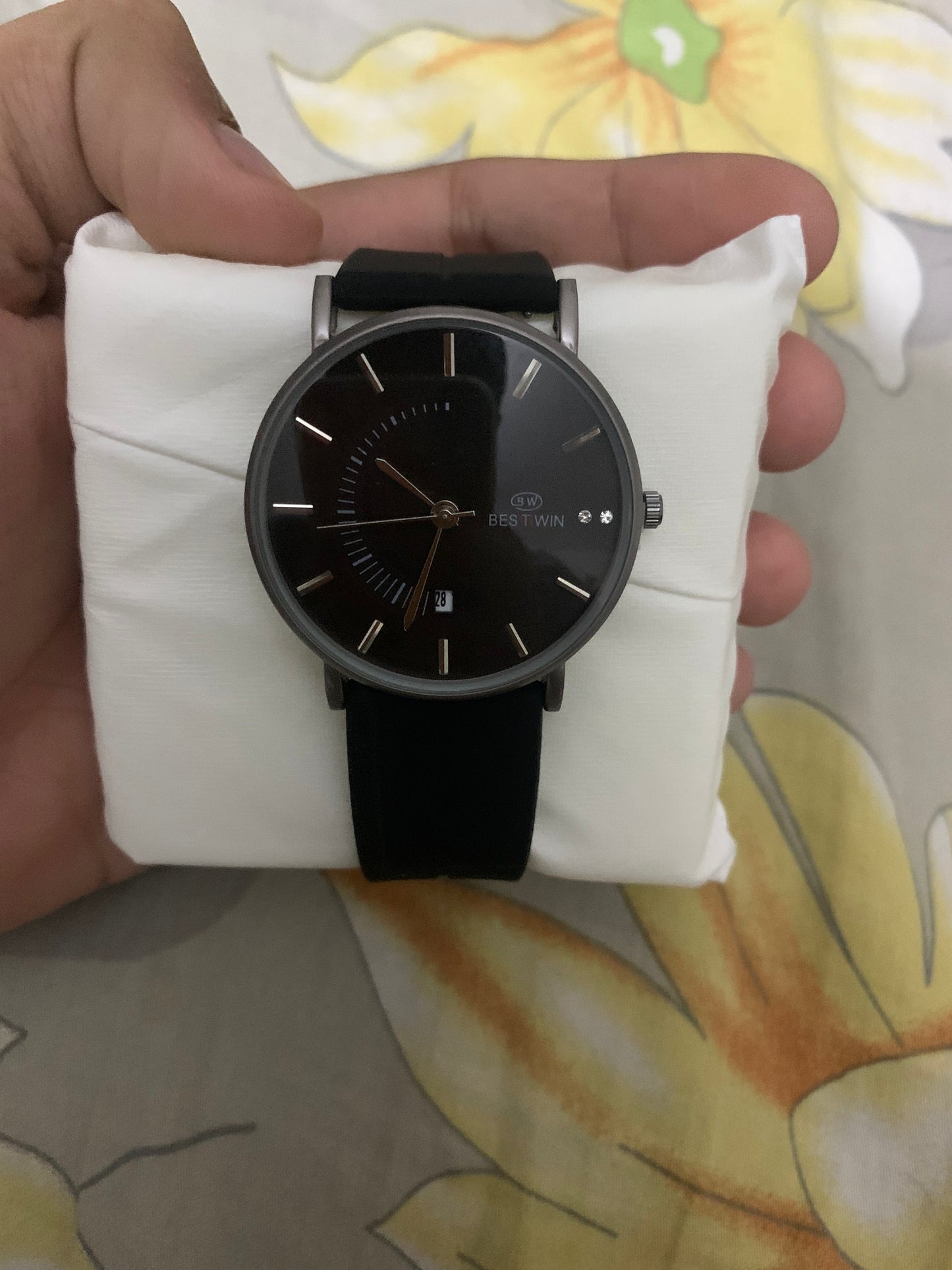 Silicon Strap Graceful Watch For Men